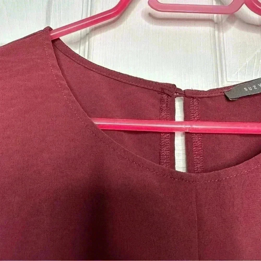 Suzy Shier Blouse Sleeveless Cross Front Burgundy Size Large - Picture 2 of 16